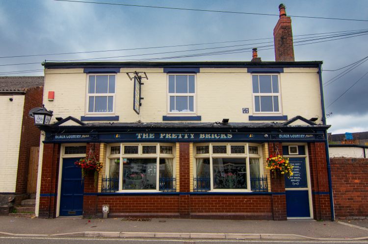 Pretty Bricks Web-1.jpg